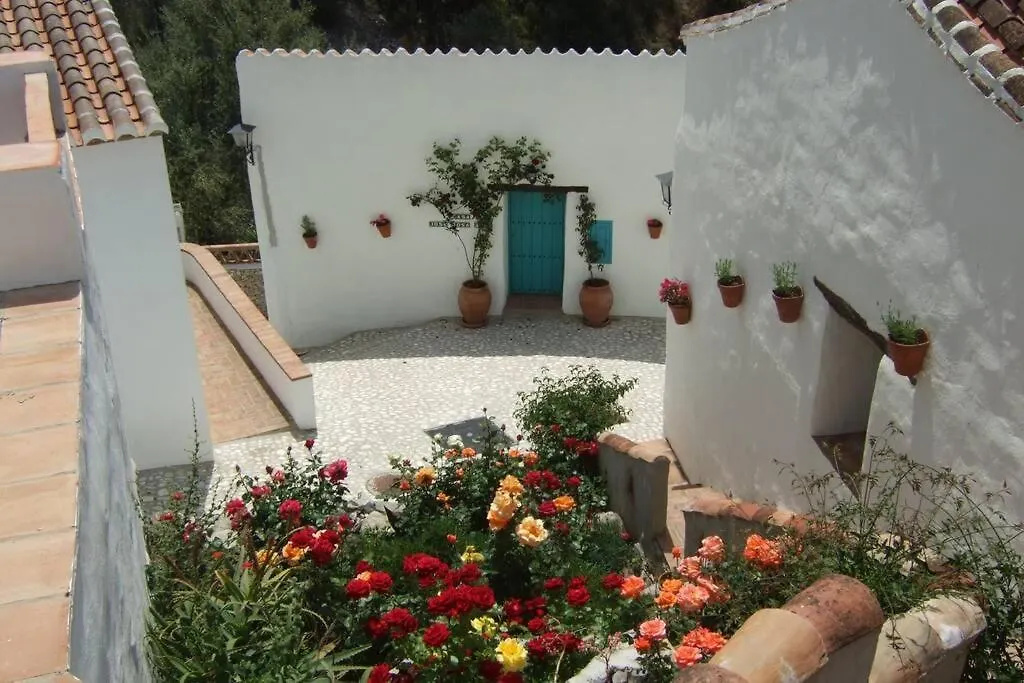 Holiday home Casa Rosa, Con Encanto Y Piscina Climatizada Frigiliana